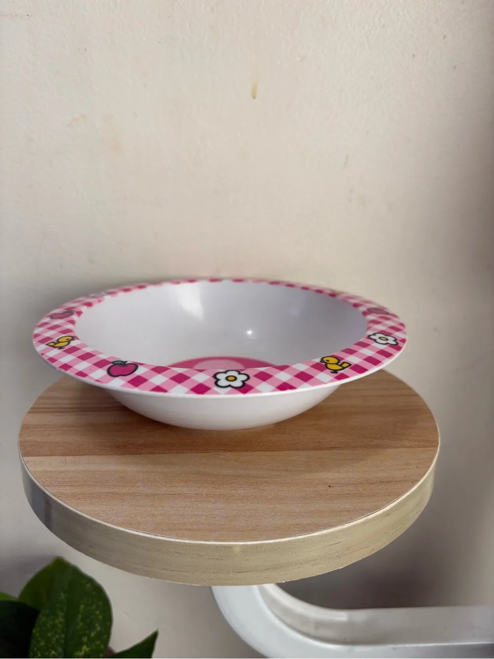 Vintage 2001 Hello Kitty Pink Checkered Kids Bowl